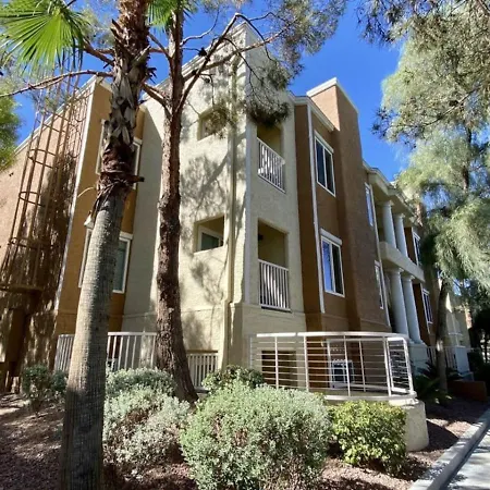 Worldmark Tropicana Avenue 1Bd